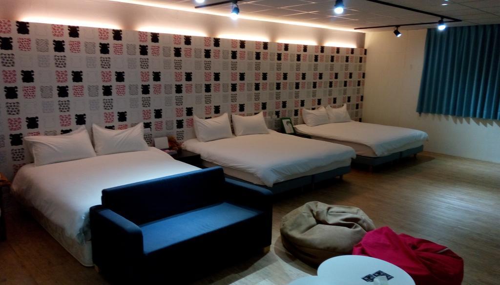 สลีพ อิน เกสต์ เฮาส์ Apartment เมืองฮวาเหลียน ภายนอก รูปภาพ