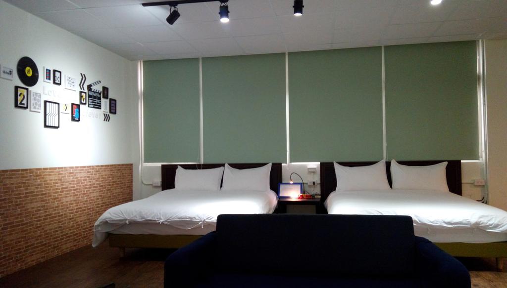 สลีพ อิน เกสต์ เฮาส์ Apartment เมืองฮวาเหลียน ภายนอก รูปภาพ